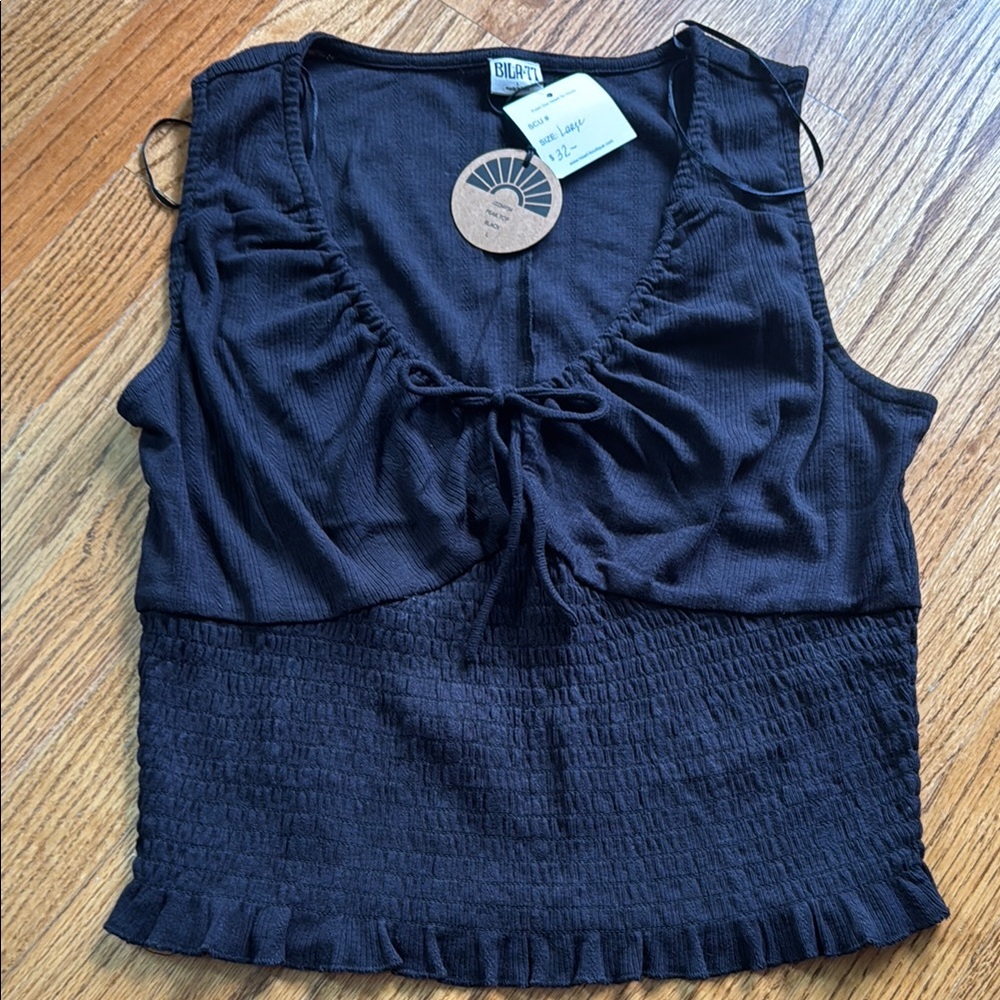 Blatt woman’s top.  Size large